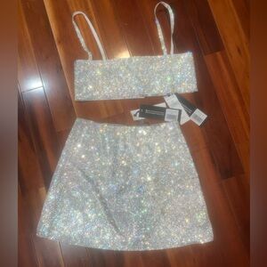 ‼️NEW WITH TAGS‼️ Two piece WhiteFox set!